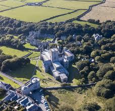 Picture clue